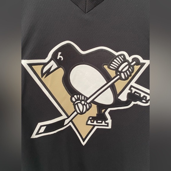 Pittsburgh Penguins Sidney Crosby Jersey - Picture 3 of 13
